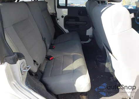 2008 Jeep Wrangler Unlimited Sahara из США, поврежденный, VIN 1J4GA59188L634388